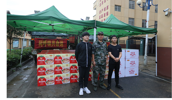 上前線送溫暖，好想你集團(tuán)赴固始縣慰問抗洪一線人民子弟兵